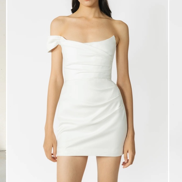 NWT Sau Lee Brenda White Mini Dress Size 0 - Picture 2 of 6